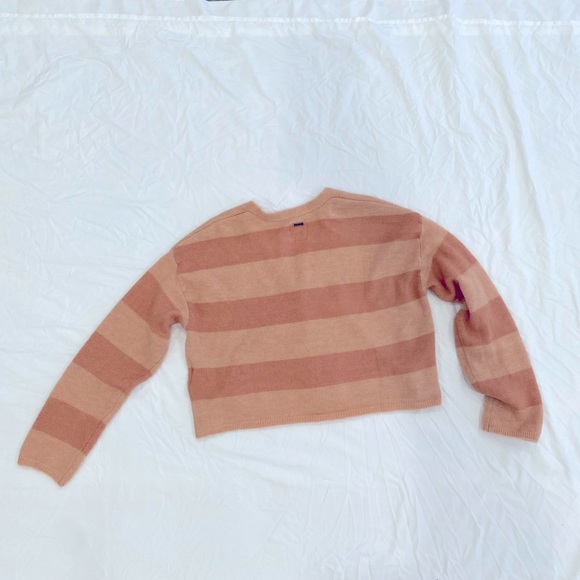 Billabong cropped button front sweater - Picture 3 of 3